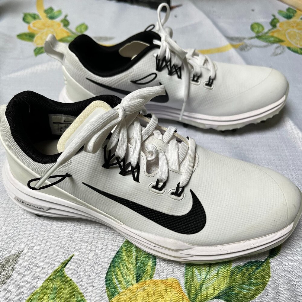 Nike Lunarlon Woman's golf shoes